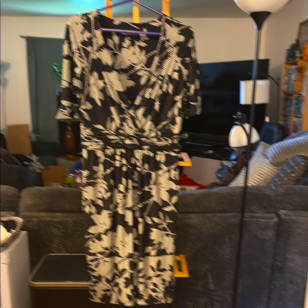 Jones New York Black and White Sheath Midi Dress